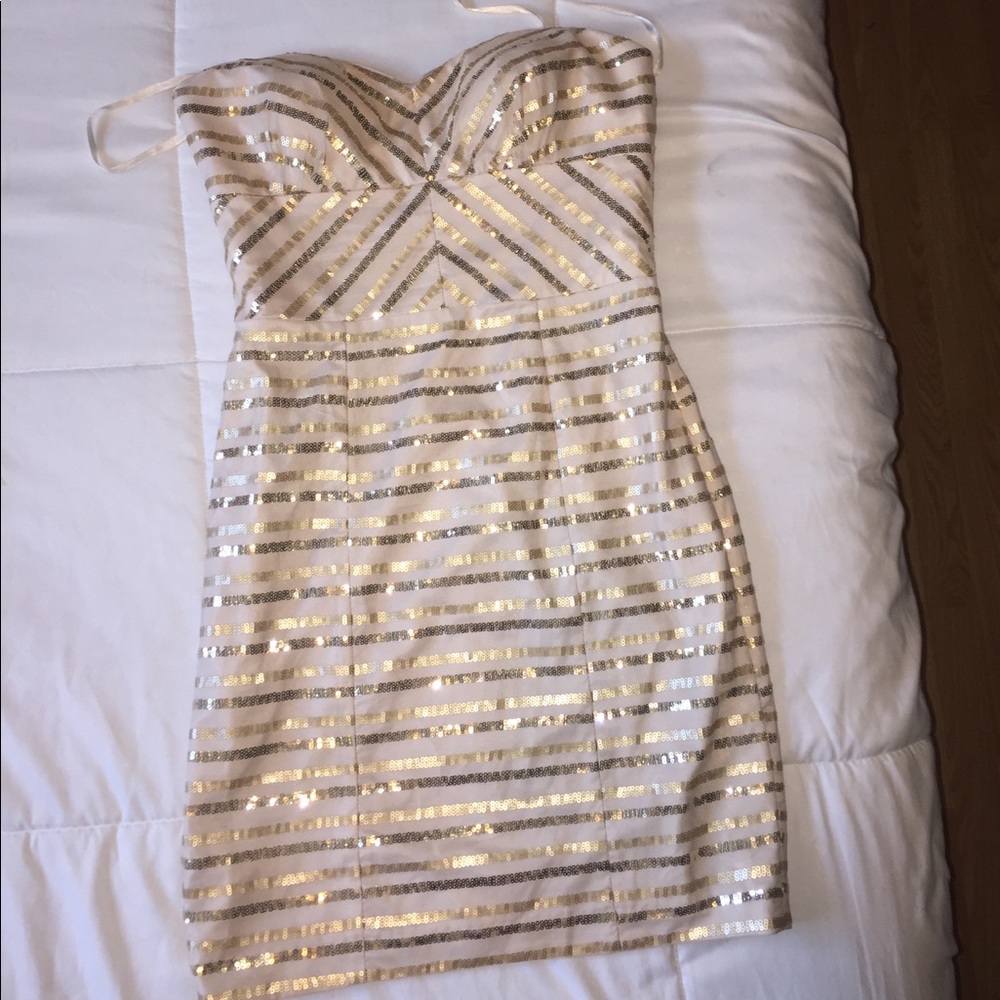 Cache cocktail/ homecoming dress 💖